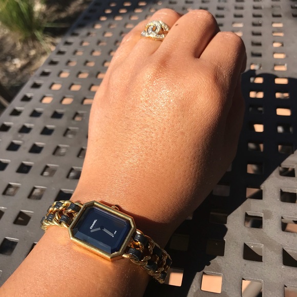 SOLD Chanel set - Picture 5 of 8